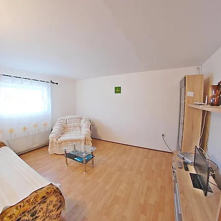 Meditteraneo Apartmán *
